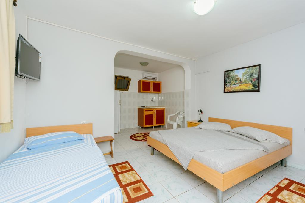 Mc Apartments Ulcinj Esterno foto