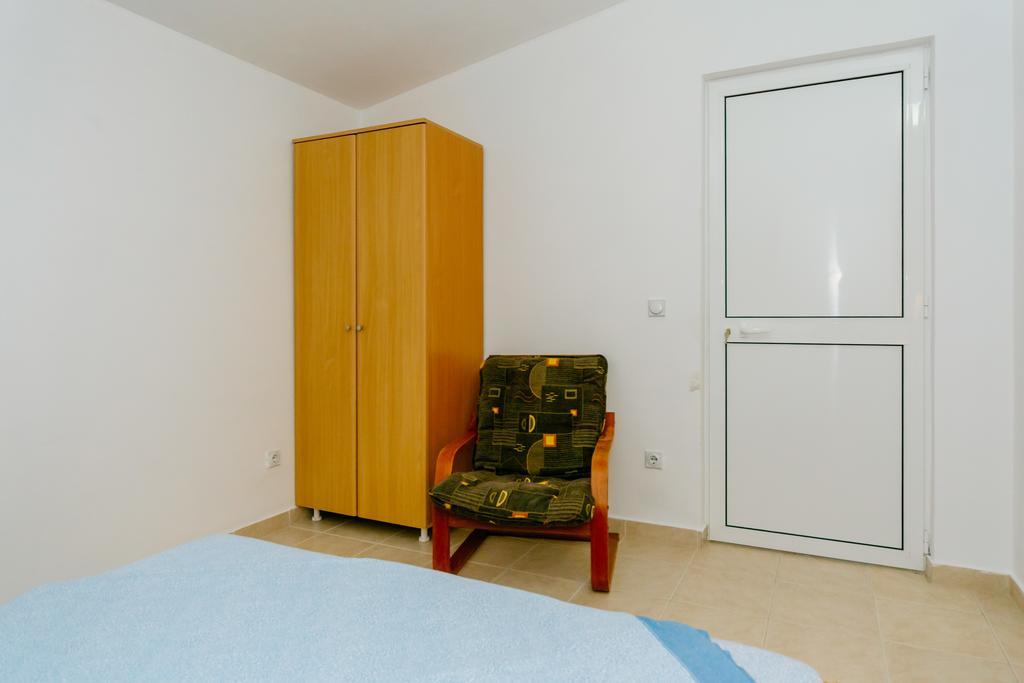 Mc Apartments Ulcinj Esterno foto